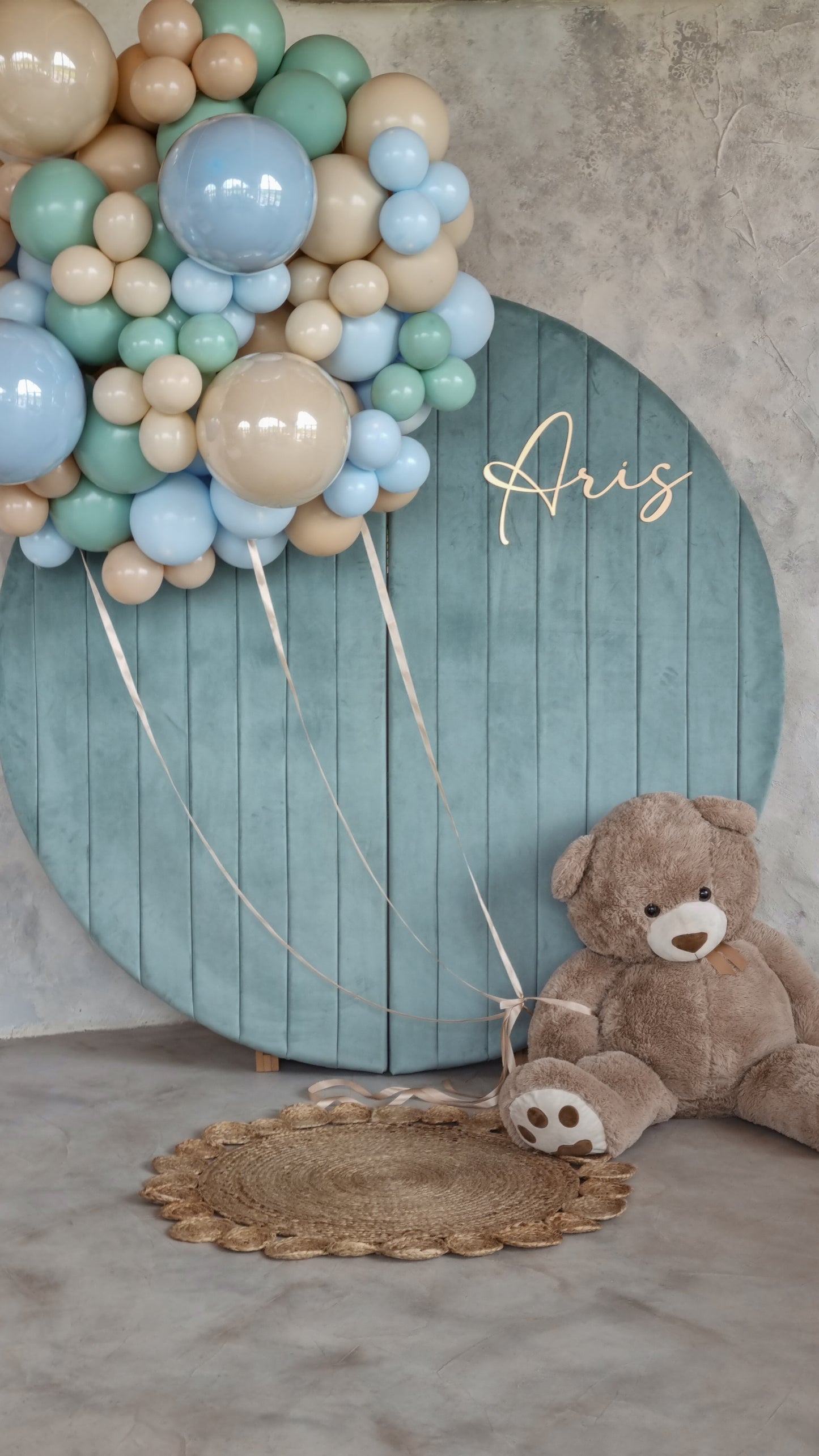 Candycart cu baloane personalizate pentru decoruri de botezuri si petreceri de copii