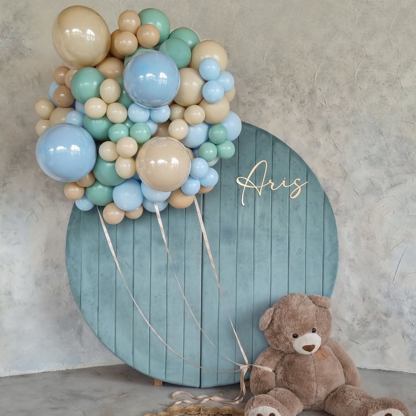 Candycart cu baloane personalizate pentru decoruri de botezuri si petreceri de copii