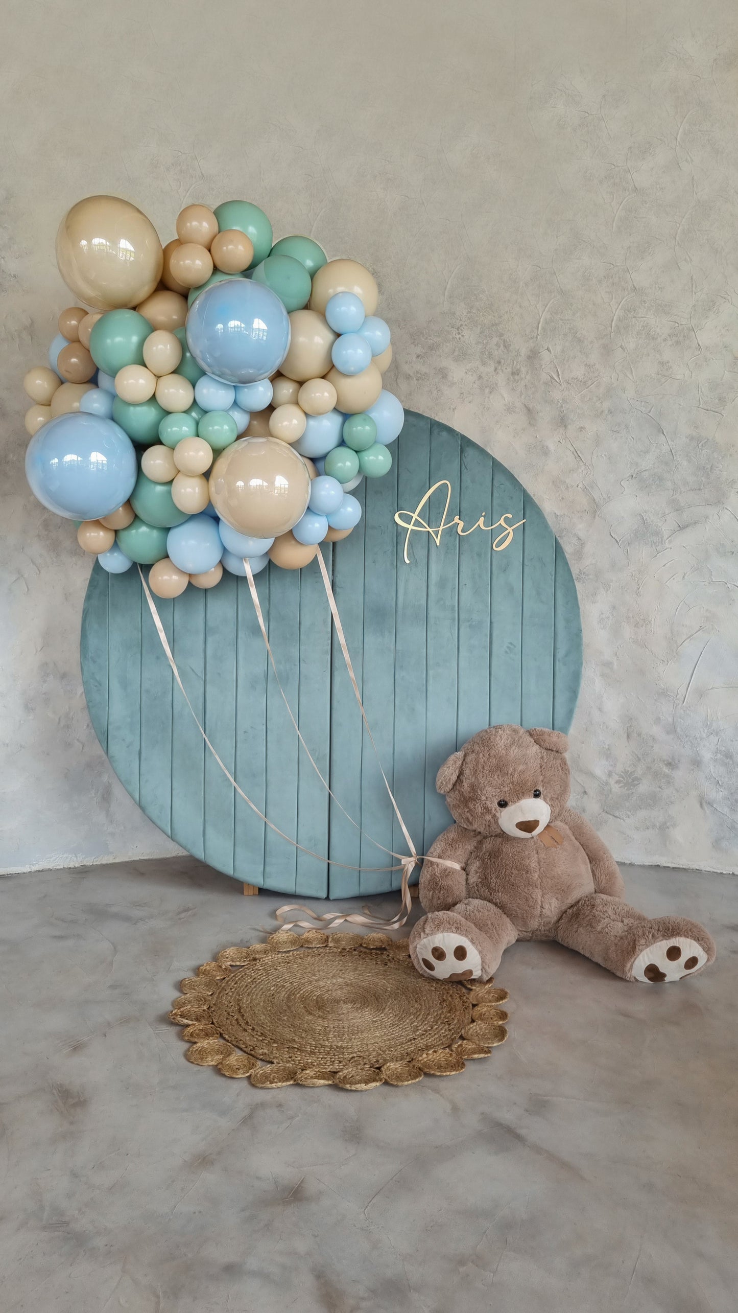 Candycart cu baloane personalizate pentru decoruri de botezuri si petreceri de copii