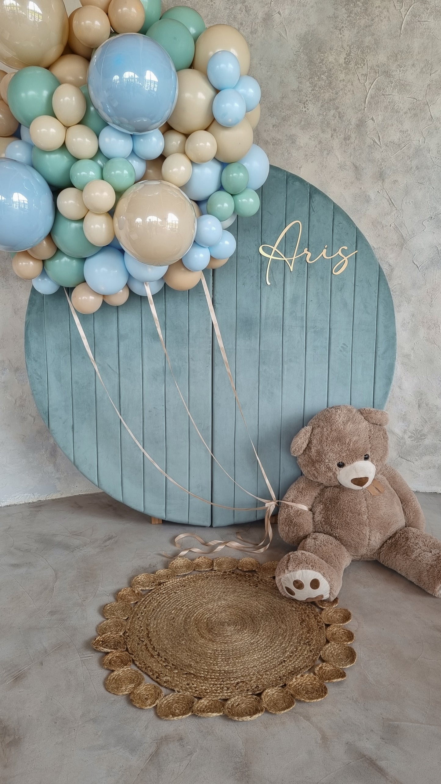 Candycart cu baloane personalizate pentru decoruri de botezuri si petreceri de copii