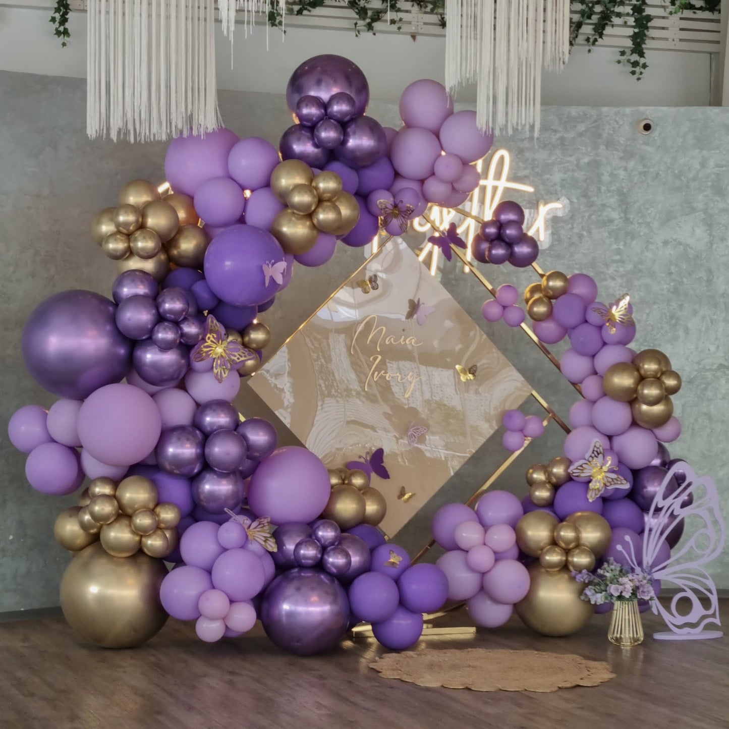 Candycart cu baloane personalizate pentru decoruri de botezuri si petreceri de copii
