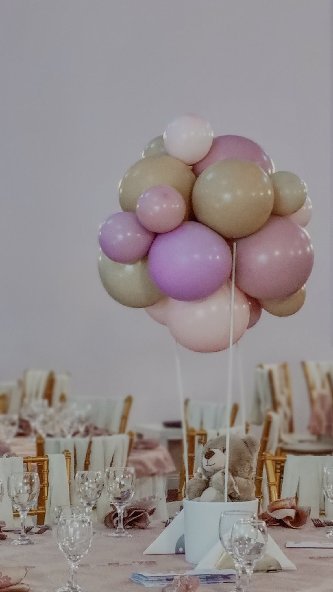 Decoruri de baloane personalizate pentru petreceri de copii, botezuri sau baby shower