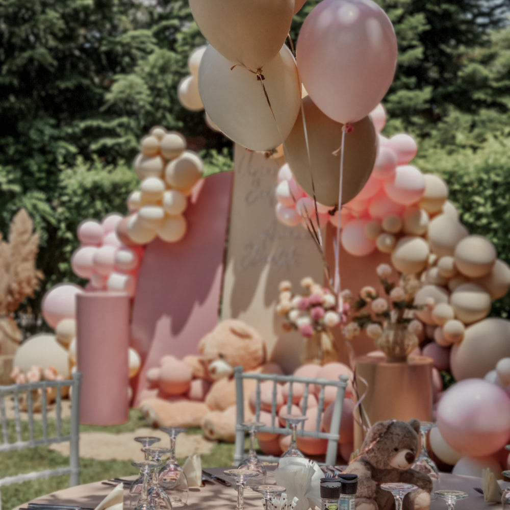 
                      
                        Palloncini | Disposizione dei tavoli | 5 palloncini di elio (con giocattolo)
                      
                    