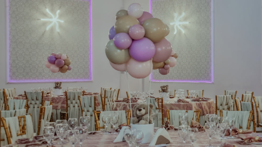 
                  
                    Baloane | Aranjament masă | cu jucărie sau flori de matase
                  
                
