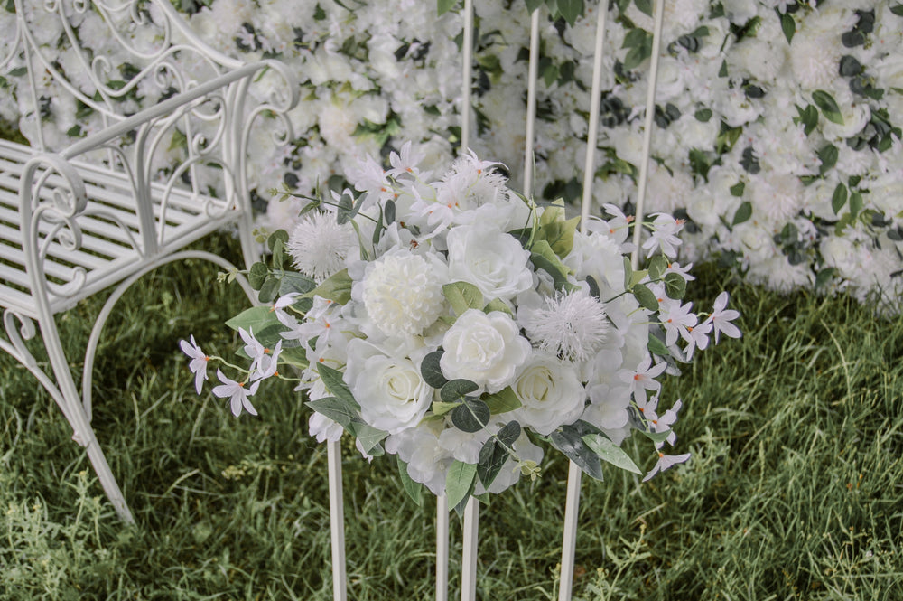 
                  
                    Fiori di seta | pannello floreale | fiori bianchi
                  
                